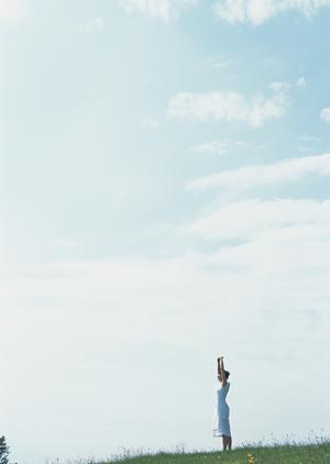 「古着ガチャで見つけるユニークファッション！楽しみ方と魅力を徹底解説」